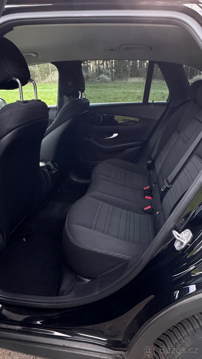 Mercedes GLC 22D - 11