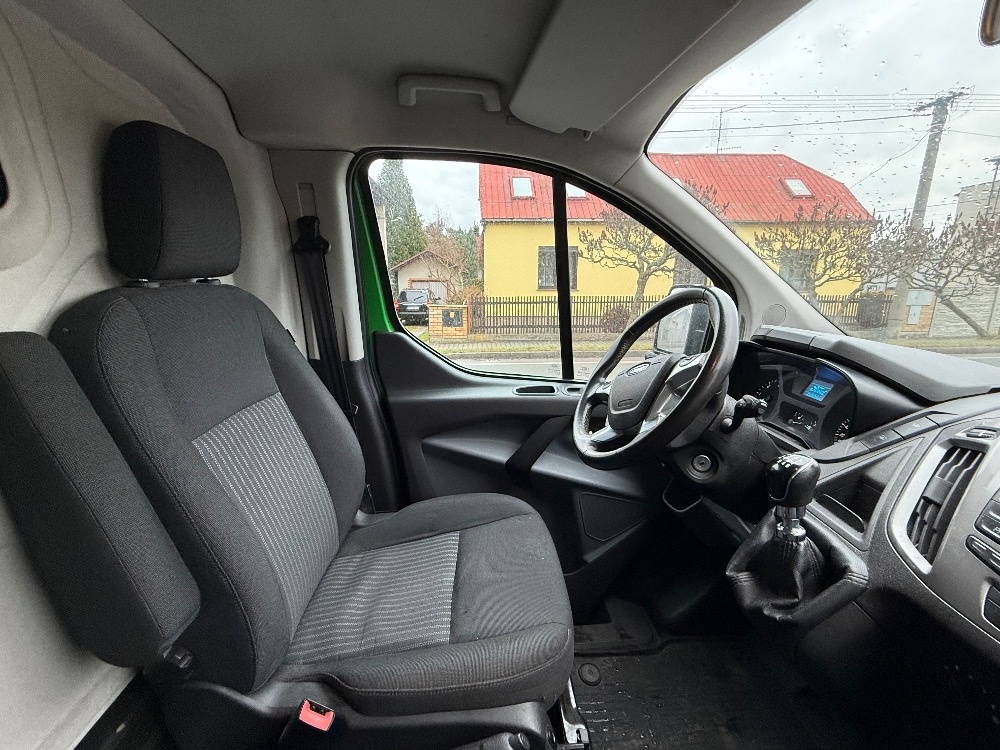 Ford Transit Custom Long - 11