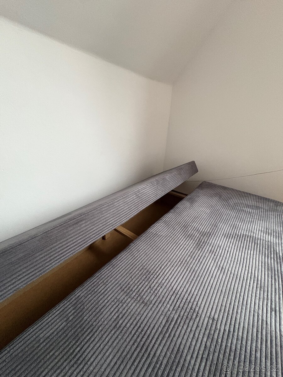 Rozkládací gauč s úložným prostorem - 11