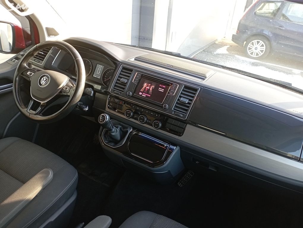 VW Multivan 2.0 TSi - 110kw - Comfortline - Benzin + LPG - 11