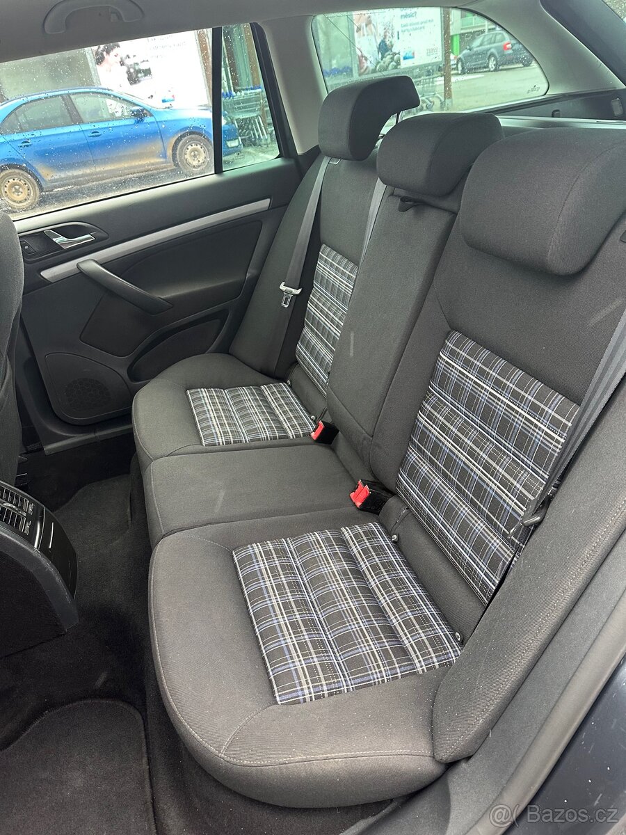 Škoda Octavia 2 facelift 1.6tdi 77kw rok 2012 - 11