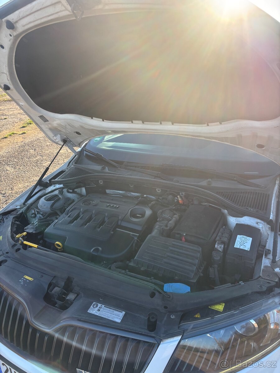 Škoda Octavia 3 RS 2.0TDI DSG - 11