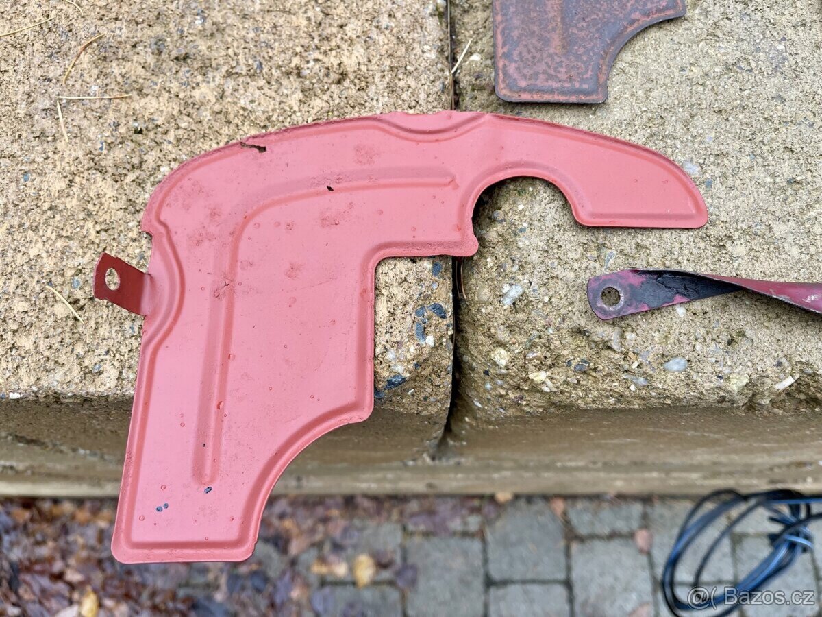 Jawa CZ 250 350 kývačka půlbuben - poličky - 11