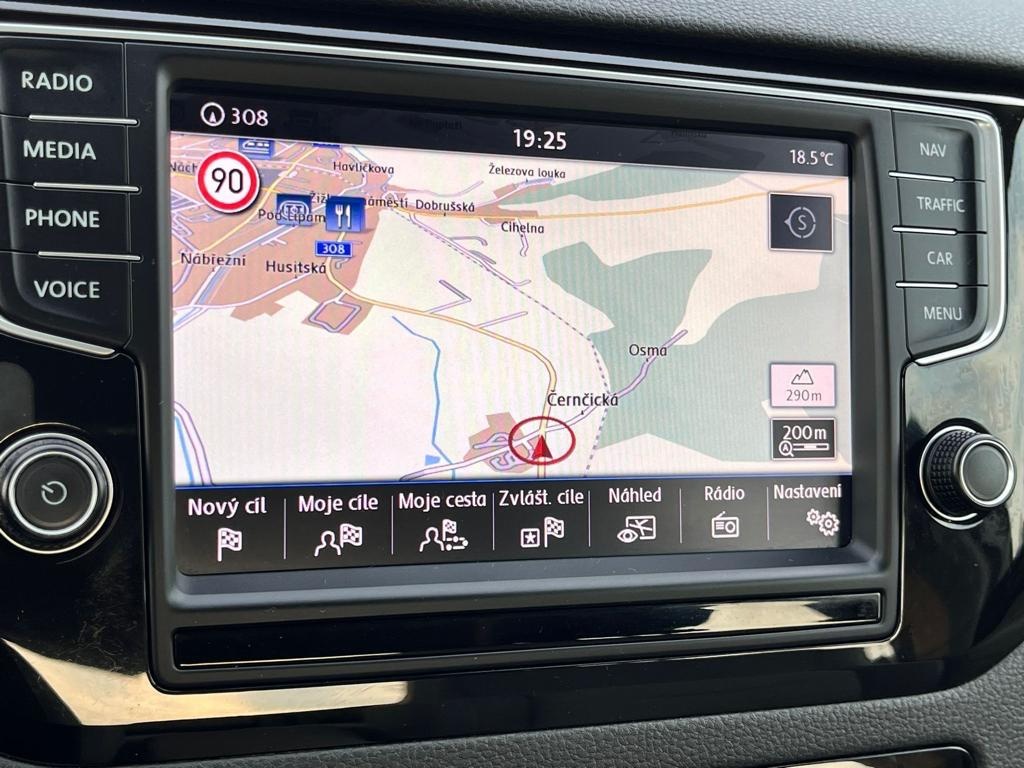 VW Golf Sportsvan 2.Tdi 110kw - 11