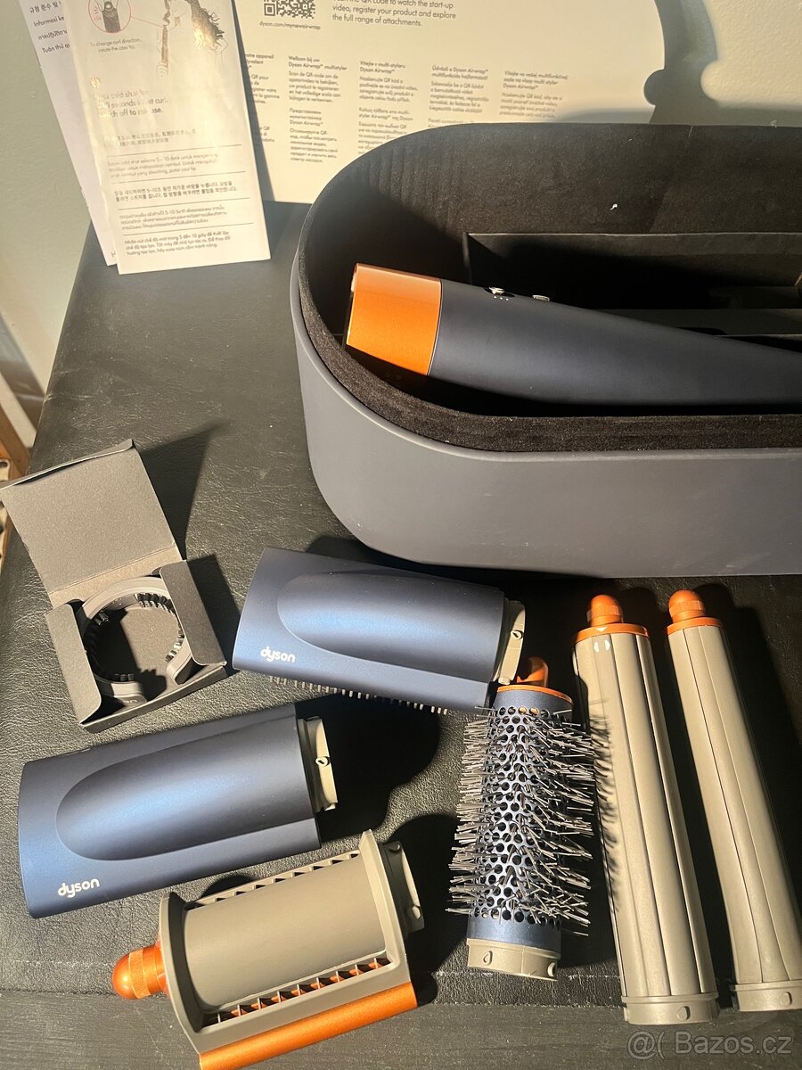 Dyson Airwrap modrý - 11