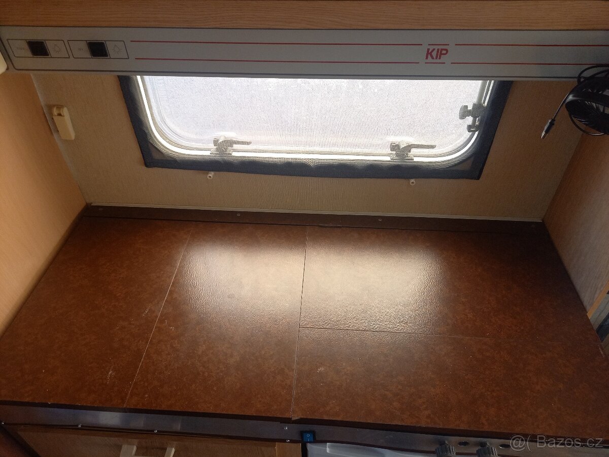 Obytný karavan Kip de luxe - 11