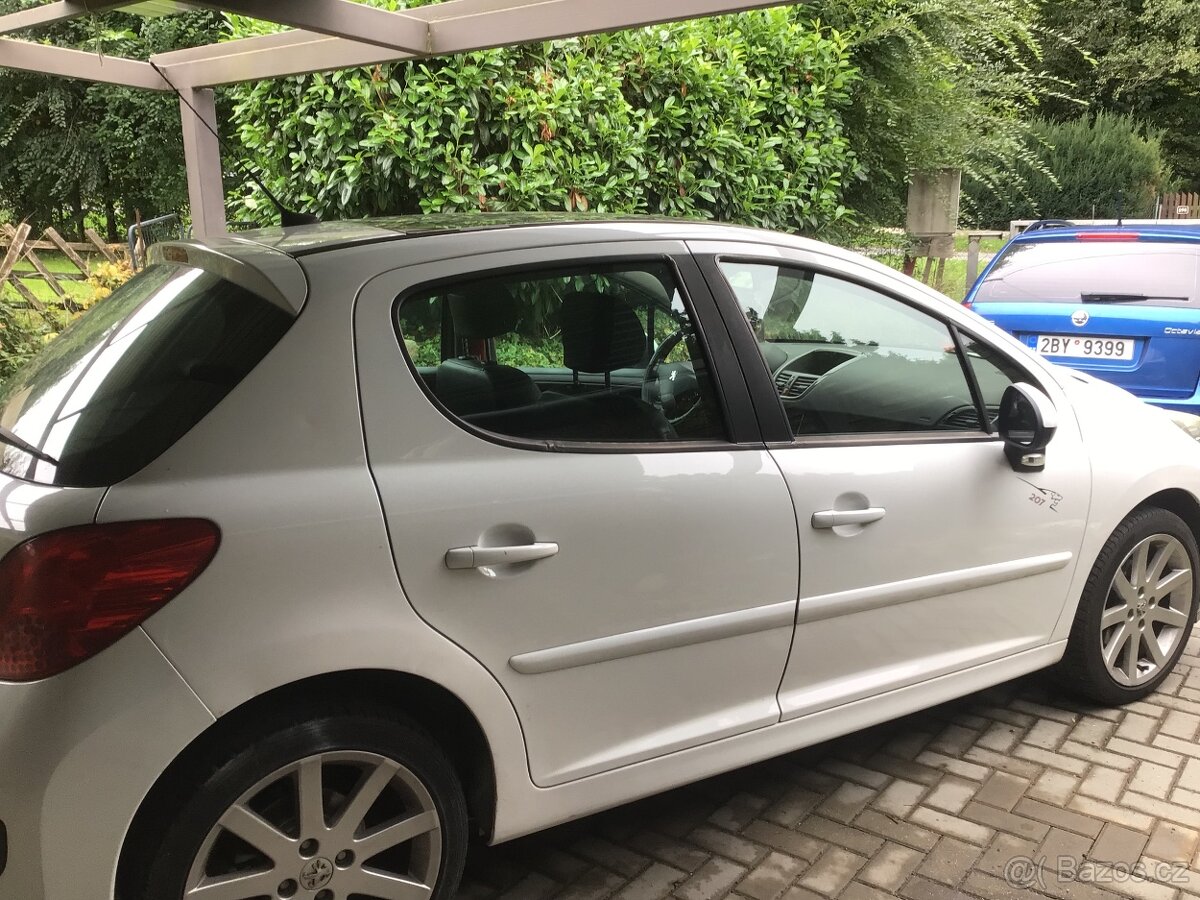 Peugeot 207 1,6hdi 80kw - 11