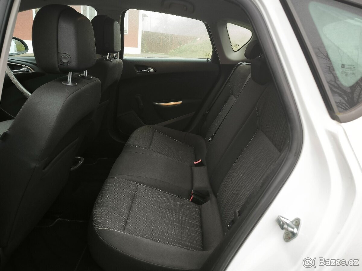 Opel Astra 1,7 DT - 11