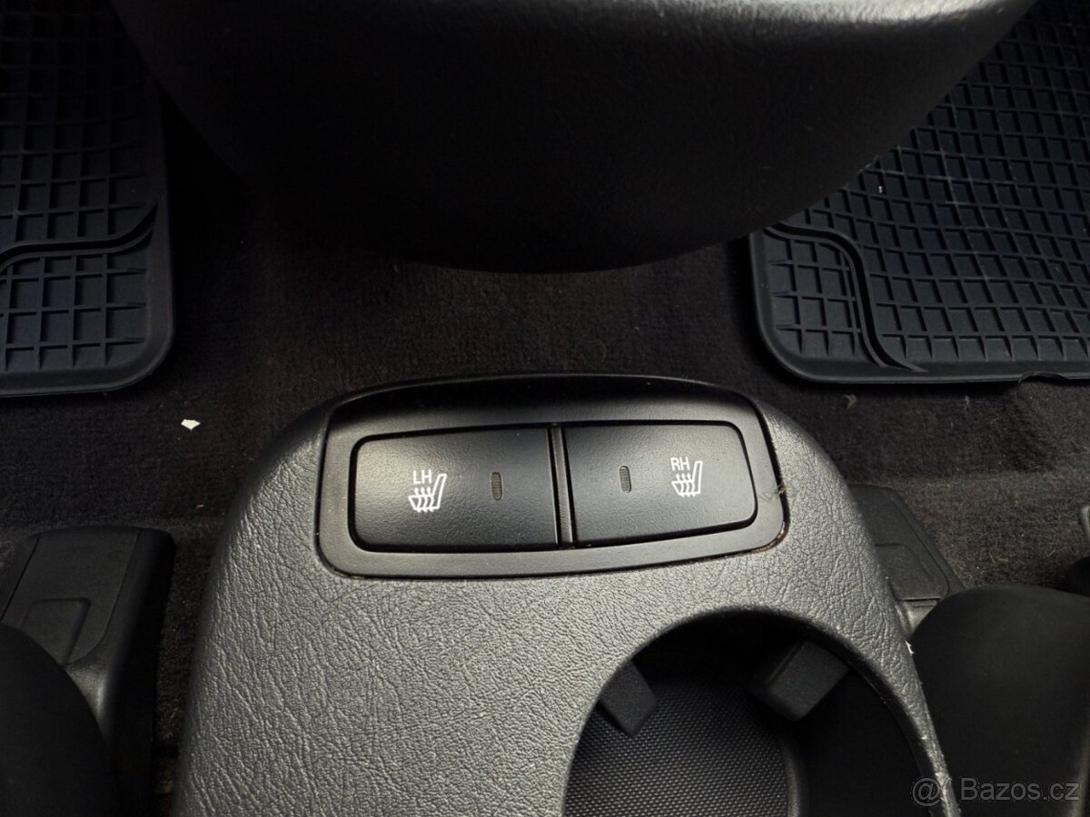 Hyundai Tuscon • 4/2008 • 104kw • 2x klíč • Nová STK - 11