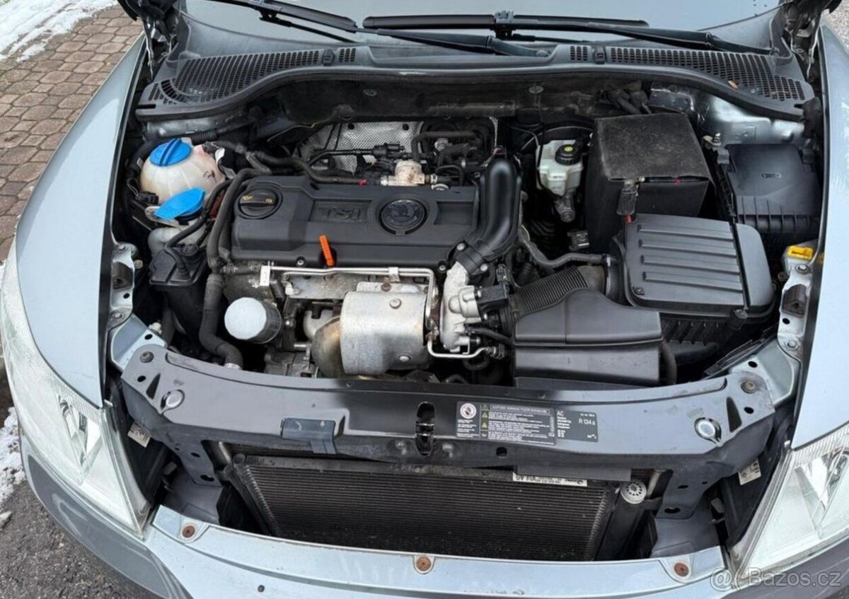 Škoda Octavia 1,4TSi/90kw ,serviska nová STK benzín - 11