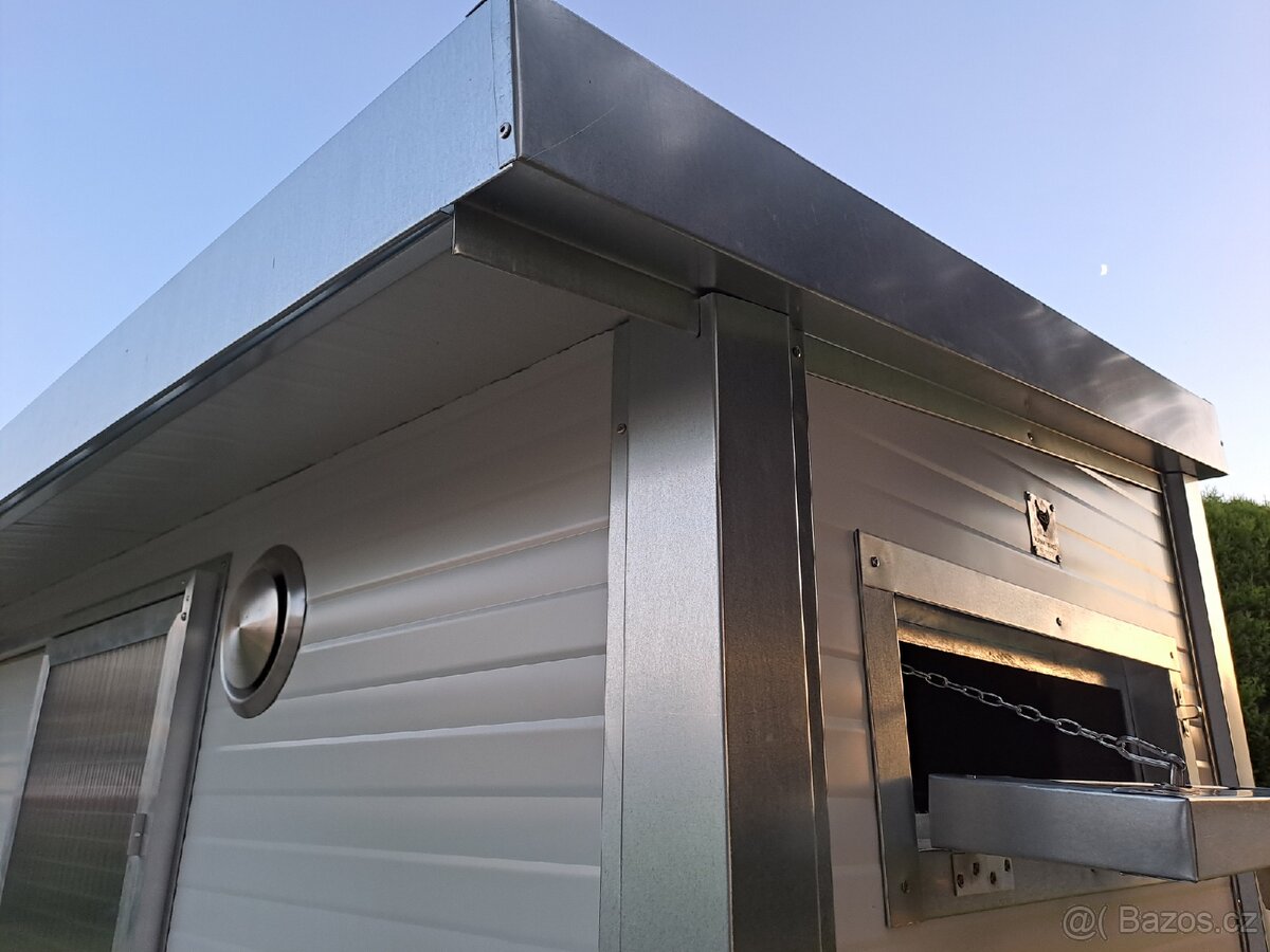 KURNÍK PRO SLEPICE - 11