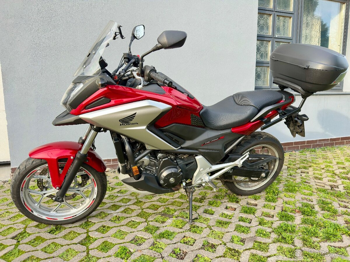 Honda nc 750 x - 11