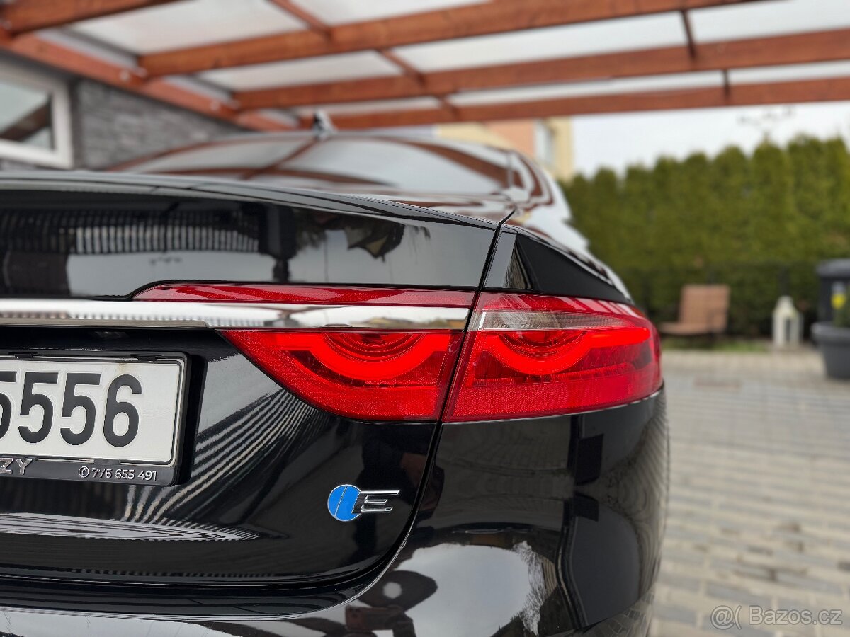 Jaguar XF 2.0d E-Performance naj. 143 tisic - 11