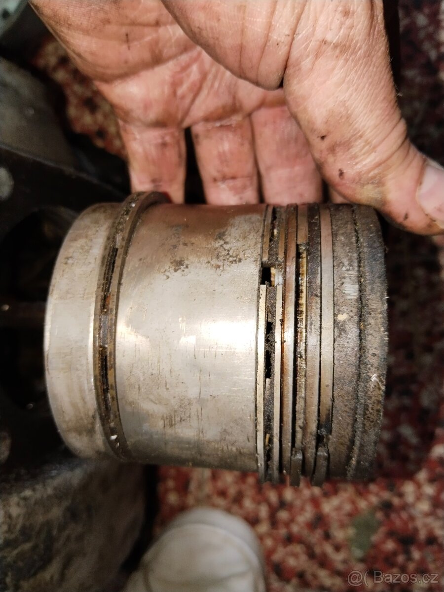 Motor Dněpr k750 - 11