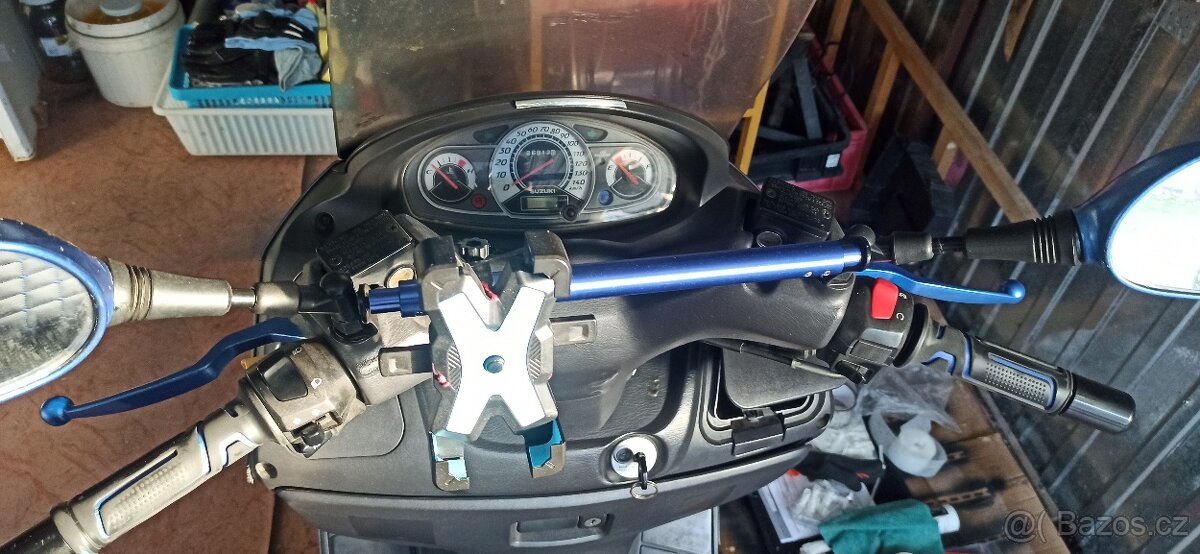 Prodám Suzuki Burgman 125 - 11