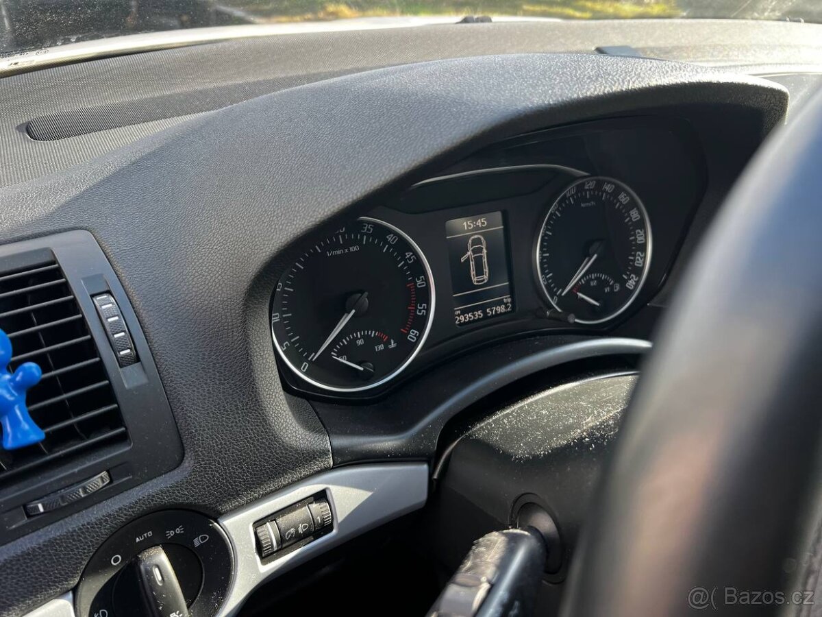 Škoda Octavia A5 - 11