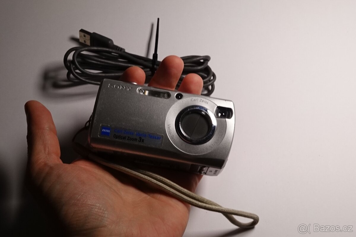 Sony DSC-S40 - 11