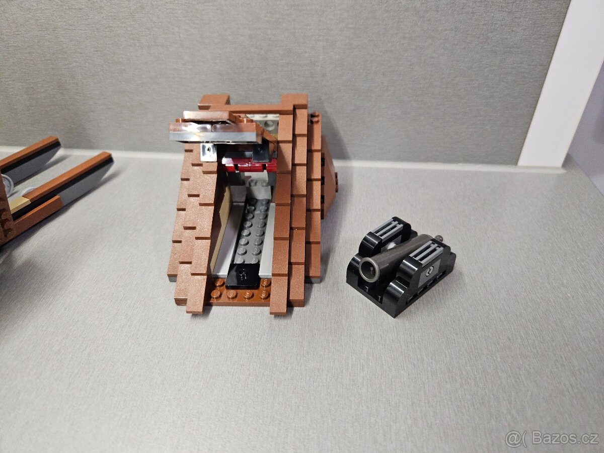 LEGO STAR WARS 75020 a 9496 + bonusové minifigurky - 11