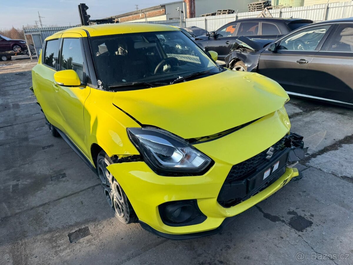 Suzuki swift 1.4 sport Boosterjet 2021 pojizdne - 11