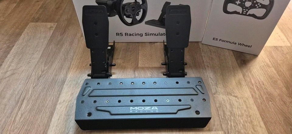 Moza R5 set - 11