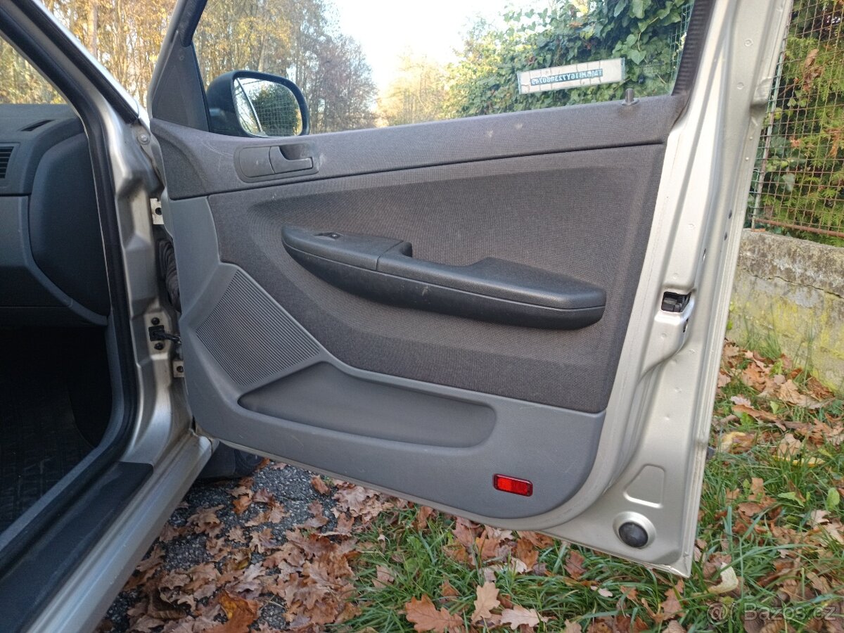 Škoda Fabia 1 1,4 MPI 50 kw combi - 11