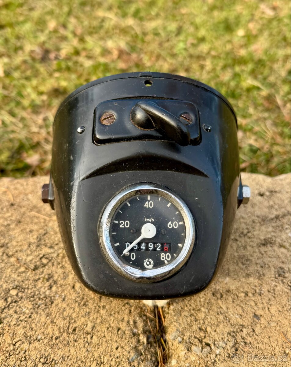 Jawa 50 mustang - přední světlo - 11