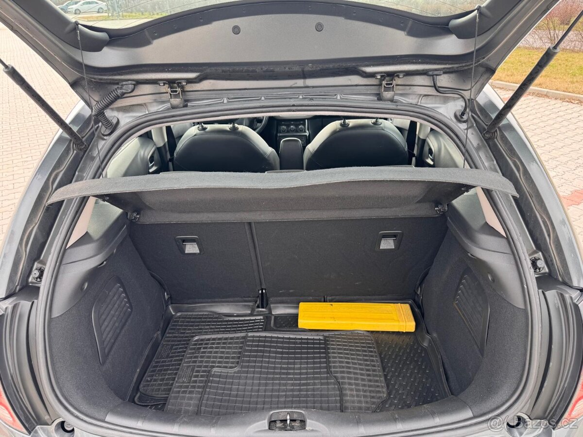 Citroen C3 1.2 benzín, 60kw 2014 - 11