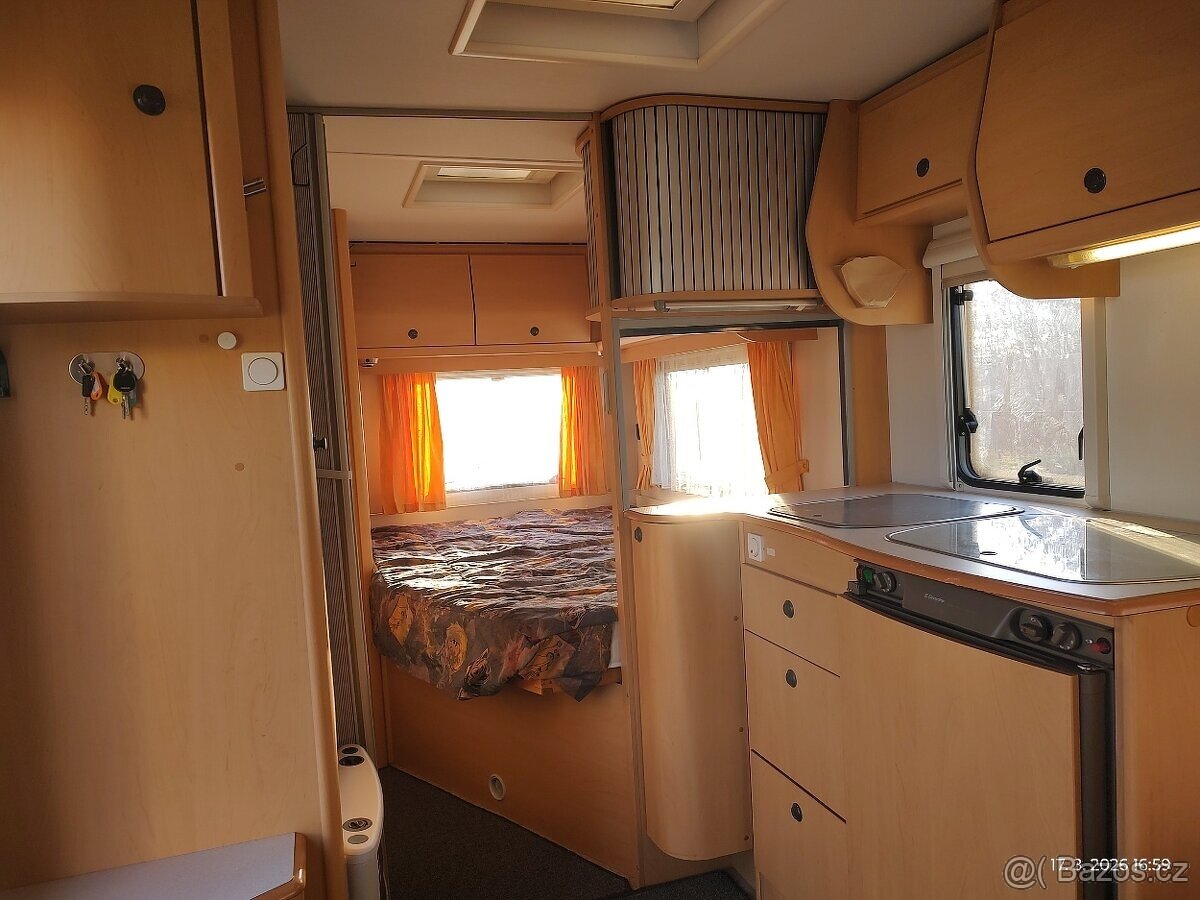 Karavan Avento Royal - 11