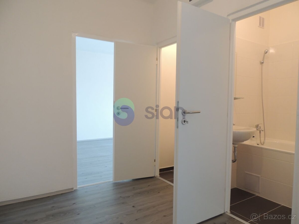 Podnájem bytu 2+1 54 m2, ul. Plavecká 873/2, Ostrava - Hrabů - 11