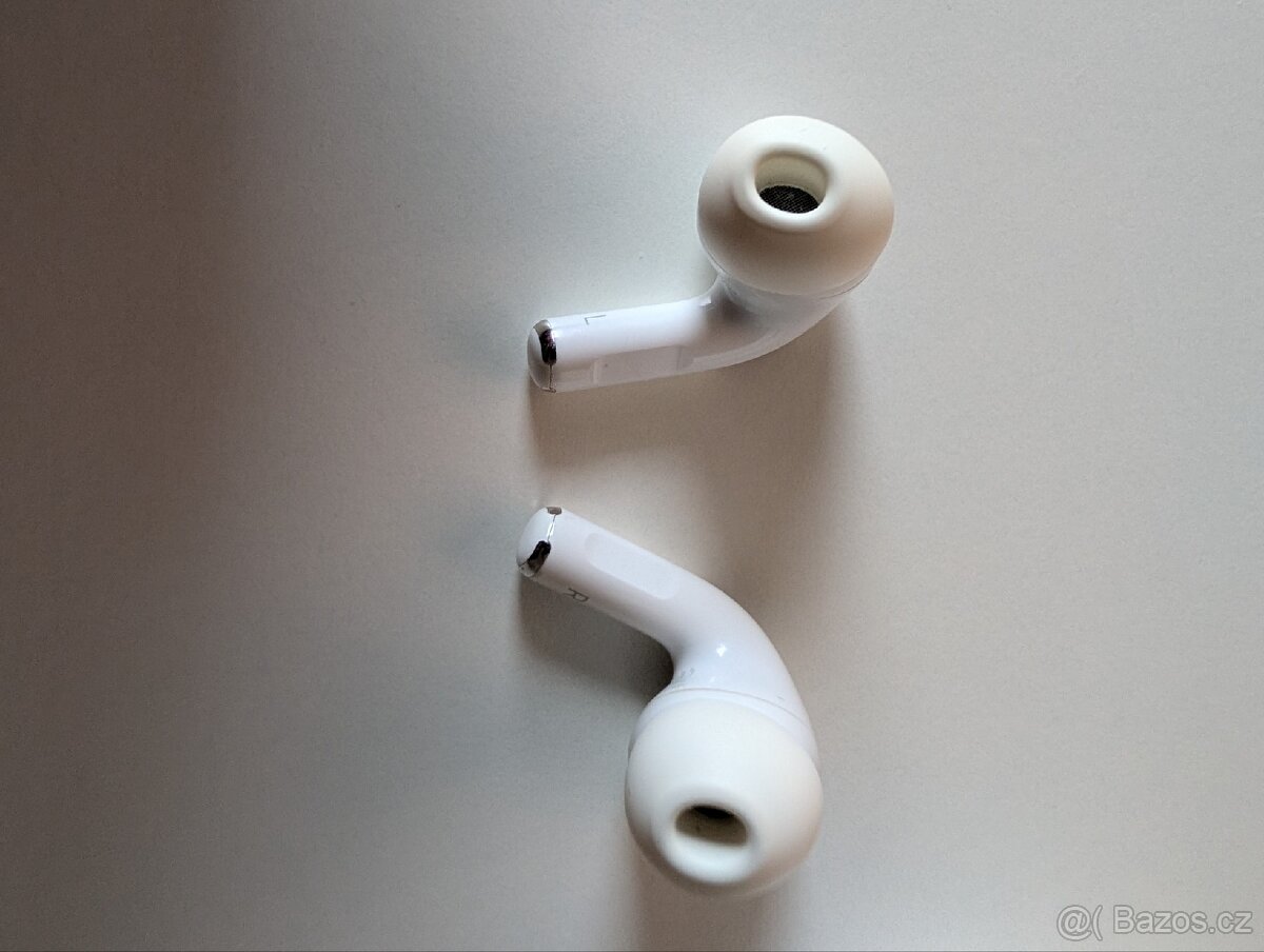 Apple AirPods Pro 2and generation MQD83ZM/A - 11