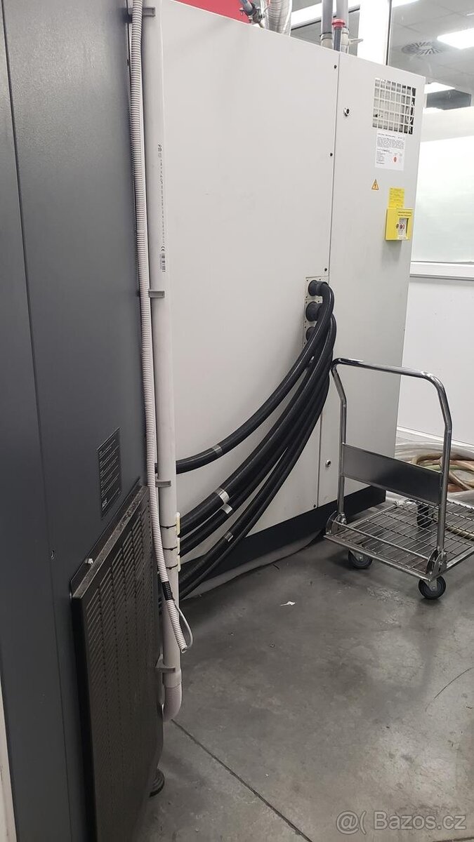 Elektroerozivní drátová řezačka AGIE AGIETRON SPIRIT - 11