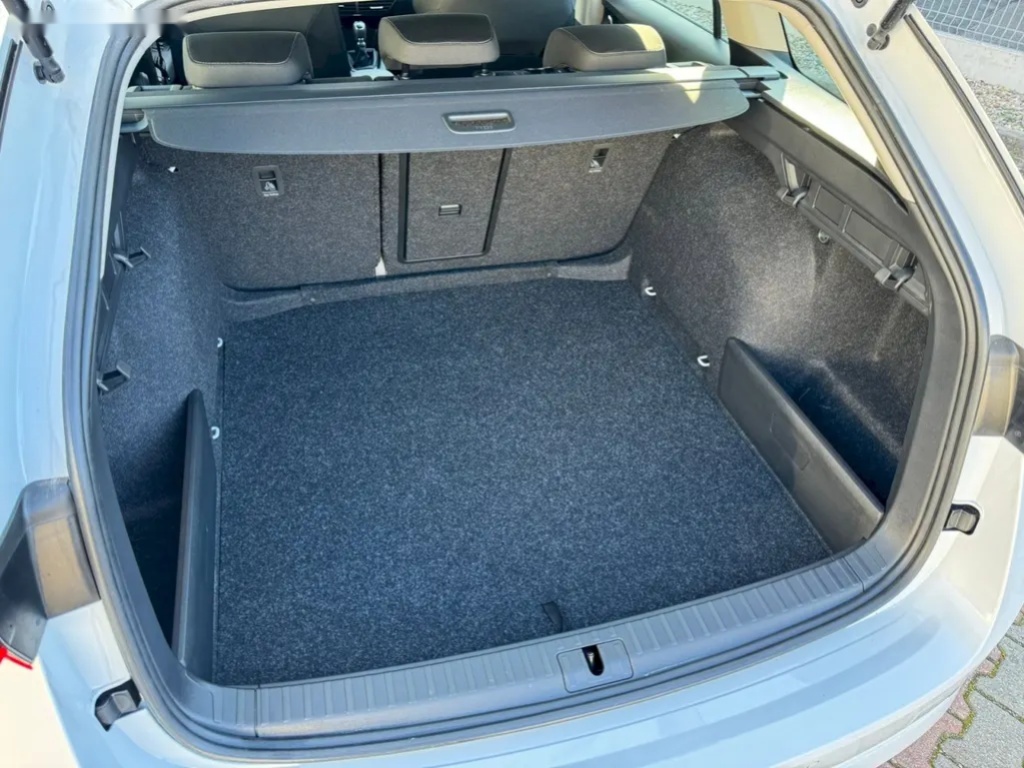 Škoda Octavia, COMBI AMBITION 2,0 TDi / 85 kW - 11