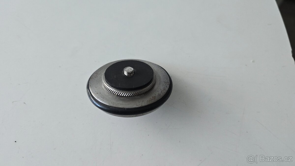 Sony Alpha 7 tělo a Zeiss 1,8/55mm - 11