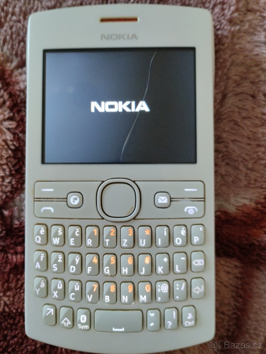 Nokia 5230 a další mobili - 11