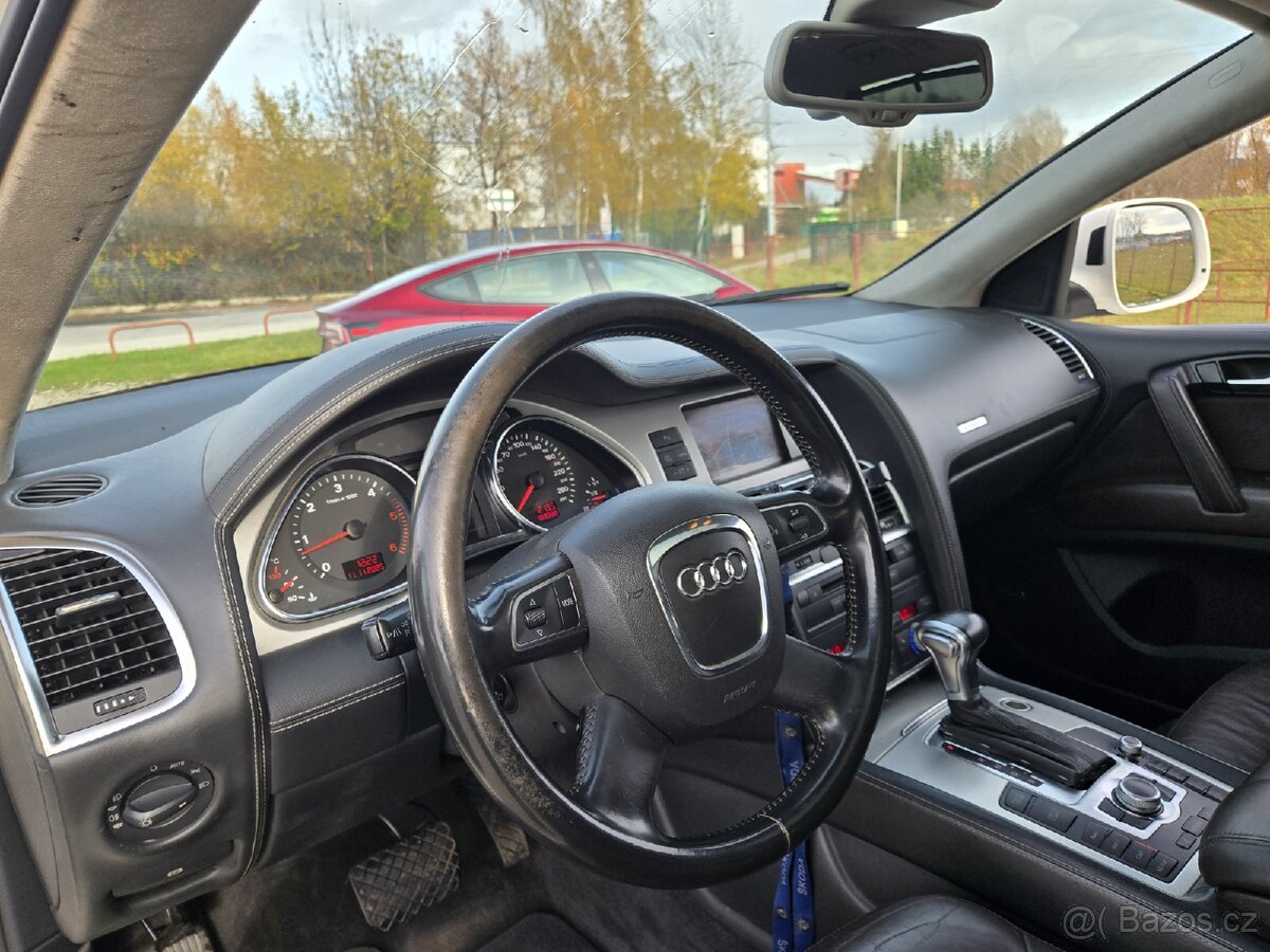 Audi Q7 S-line 4.2TDI, 240kw, nová STK, rok 2008. - 11