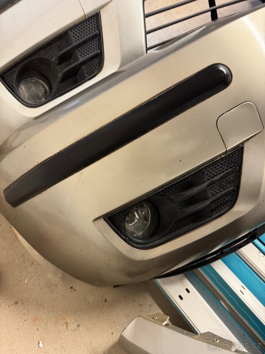 Ford Fusion, přední/zadní nárazníky předface - 11