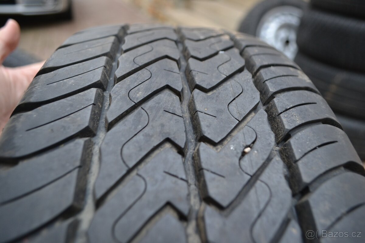 VW T5,T6(6.1) - skoro NOVÉ letní kola 215/60R17C GOODYEAR - 11