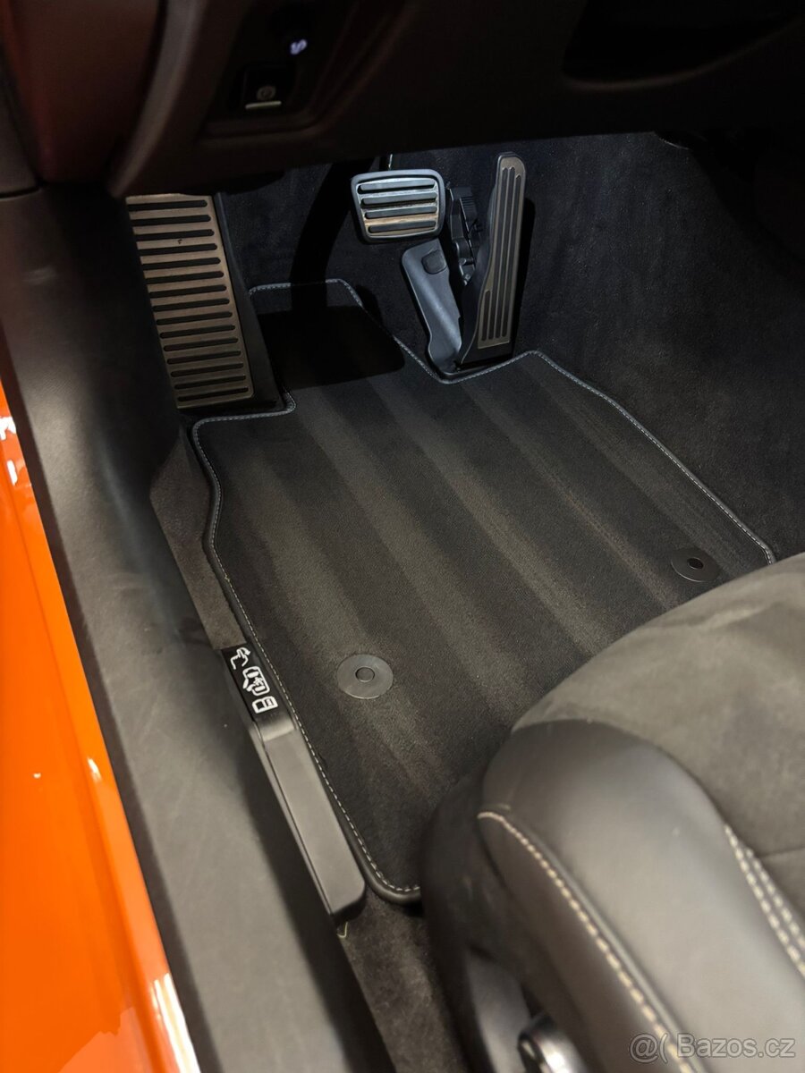 Chevrolet Corvette C8 6.2 V8 EU verze - 11