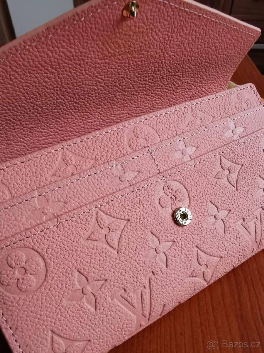 Dámská kožená peněženka - 11