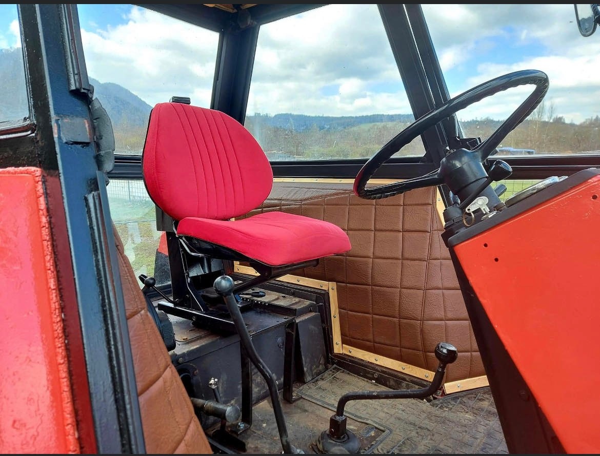 Čalunenie blatnikov na zetor 8011-16145 - 11