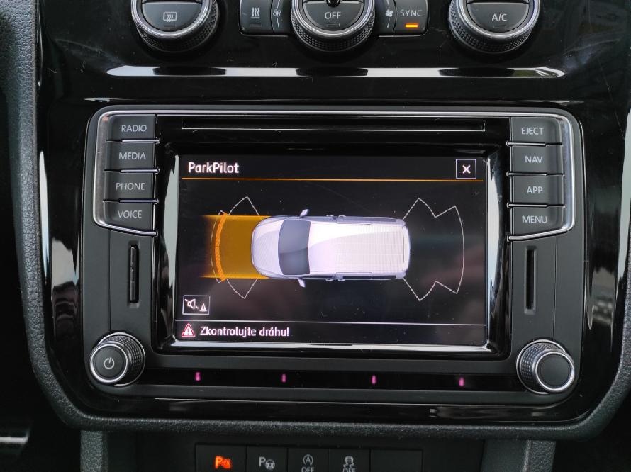 VW Caddy ALLTRACK 2.0 TDi 4MOTION R.V. 2020 SERVISKA + DPH - 11