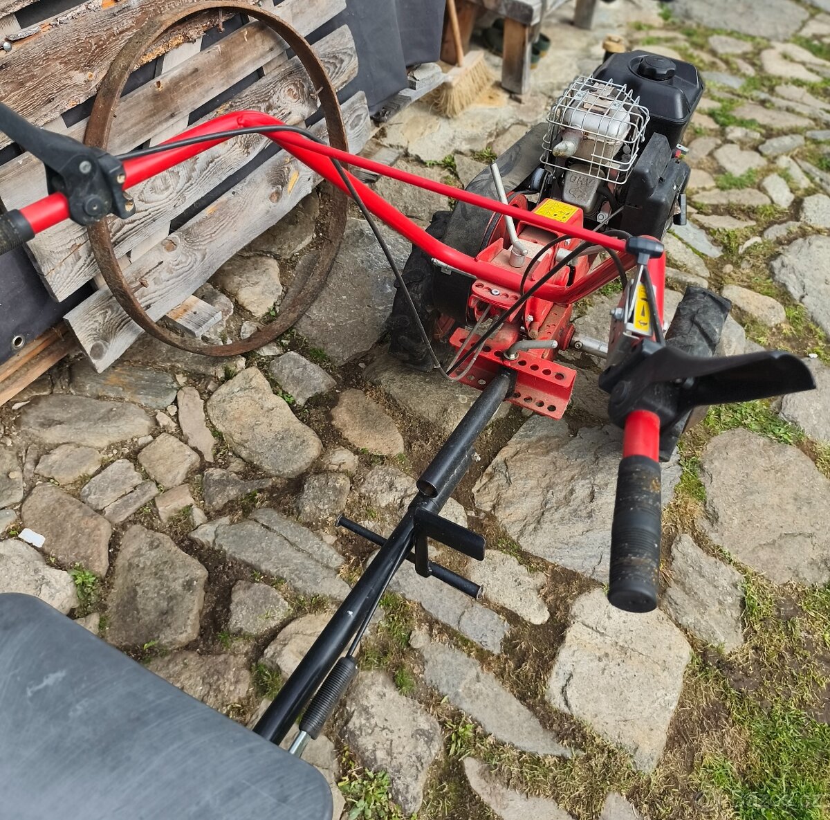 Mountfield malotraktor, kultivátor. - 11