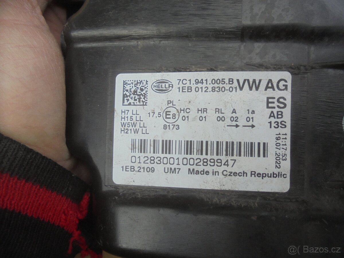 VW Crafter 2017 - Světla HELLA 7C1 941 005 B / 006 - 11