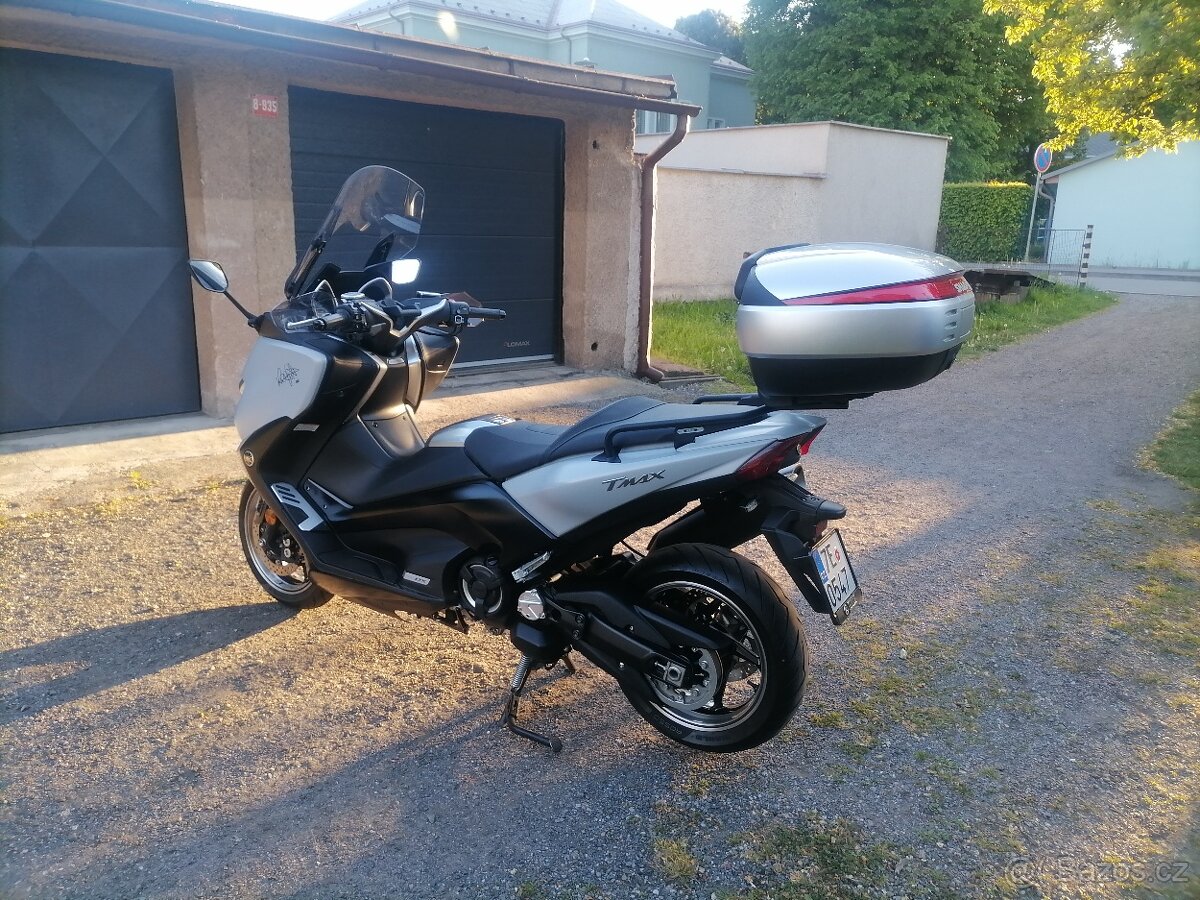 Yamaha T-max 530 DX -sleva - 11
