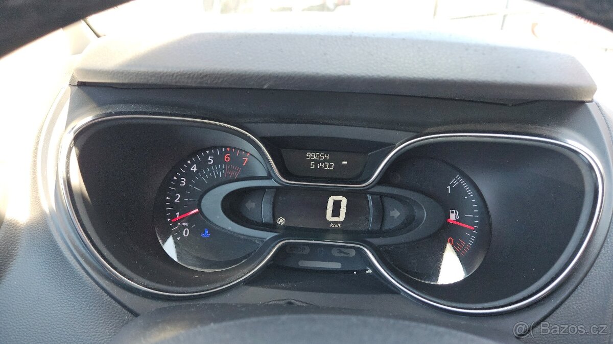 RENAULT CAPTUR 1,2 TCe 87 kW 1 majitel - 11