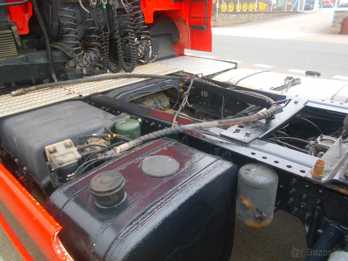 MAN TGX 4X2 BLS - 11