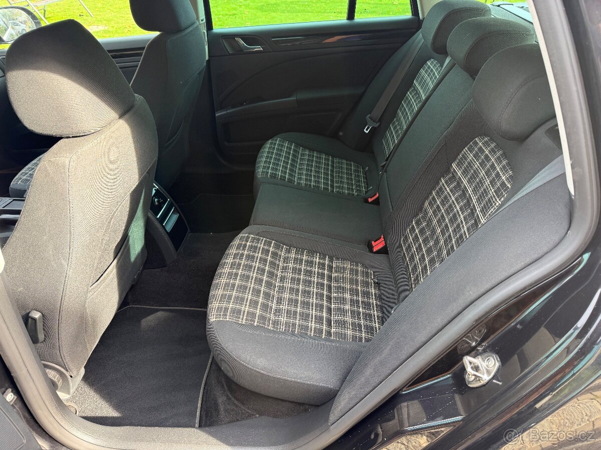 ŠKODA SUPERB KOMBI 2013 2.0TDI 103KW DSG AMBIETEN PLUS - 11