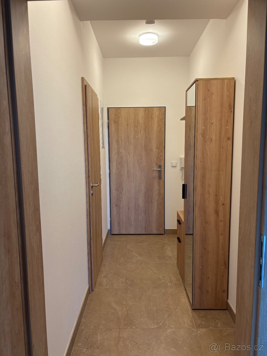 Byt nový 45,3 +10,7 balkon Osvětimany (Kyjov-Uh. Hradiště) - 11