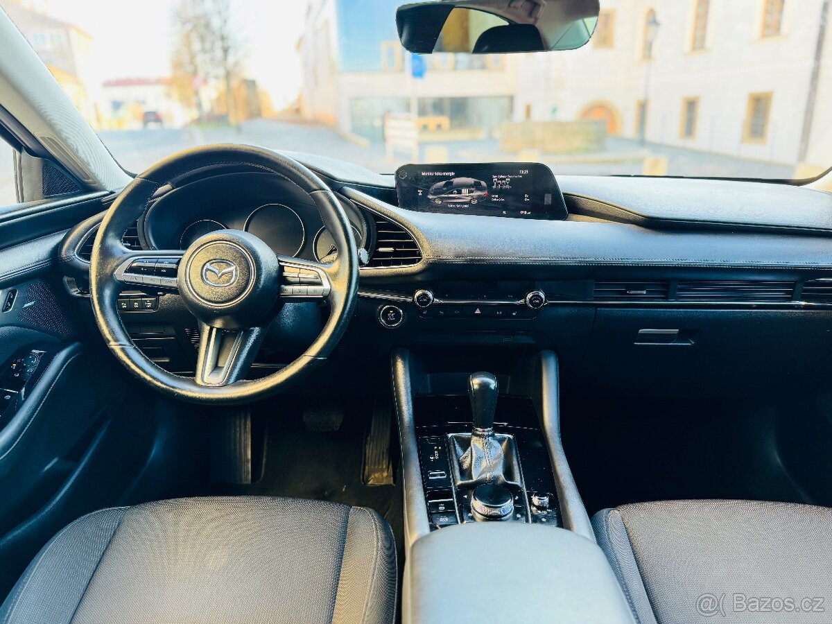 Mazda 3 2.0 90 kw Automat - 11