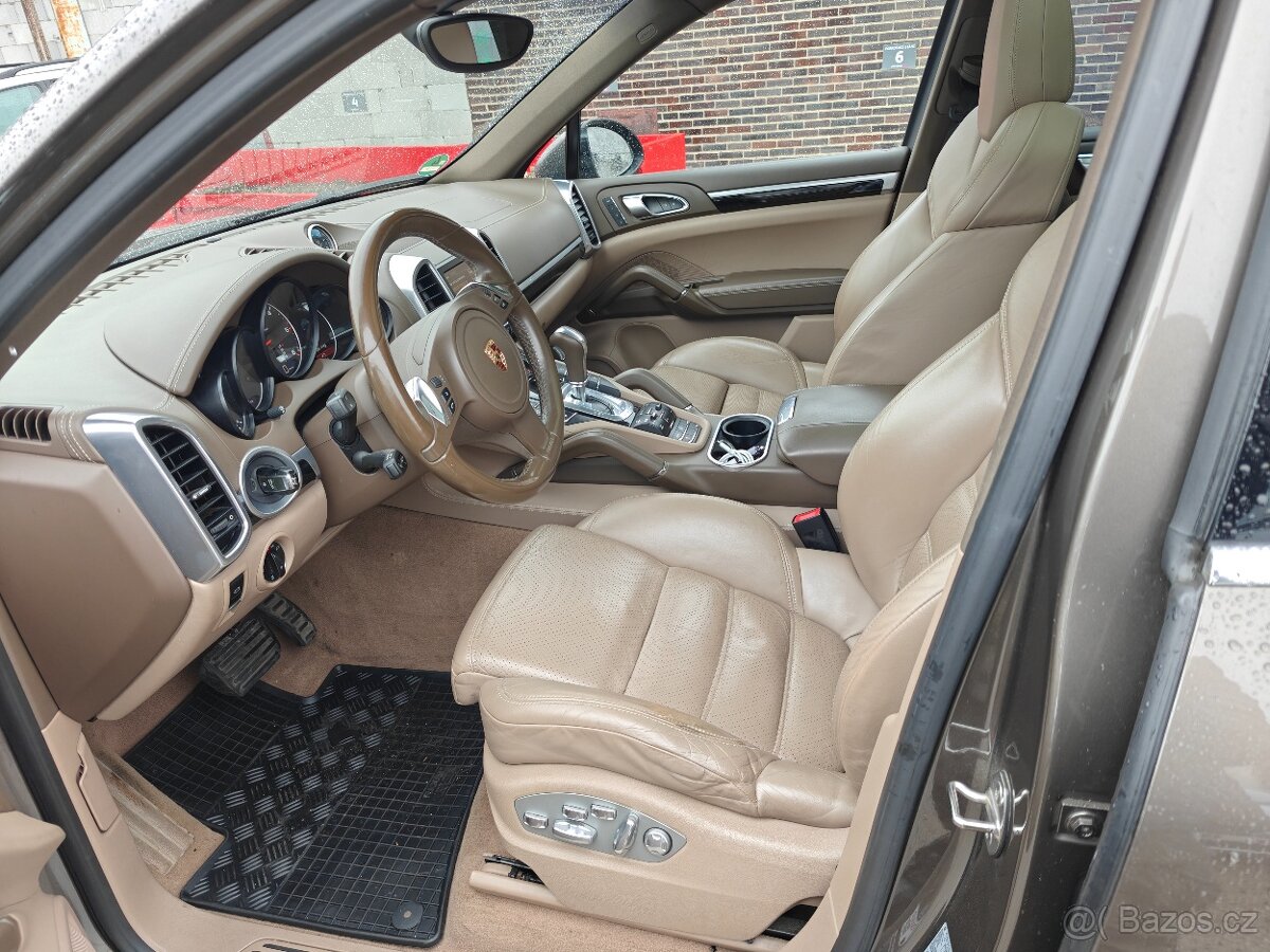 Porsche cayenne - 11